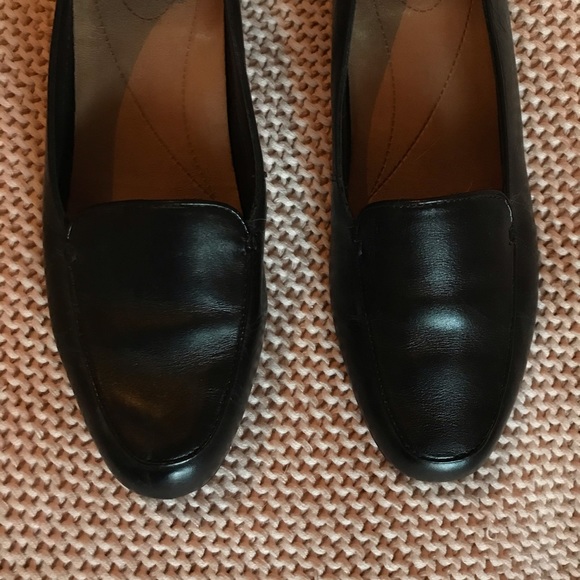 Clarks black leather loafers - Picture 3 of 5